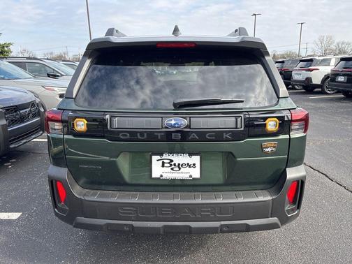 Deep Emerald Green Pearl 2026 Subaru Outback Wilderness