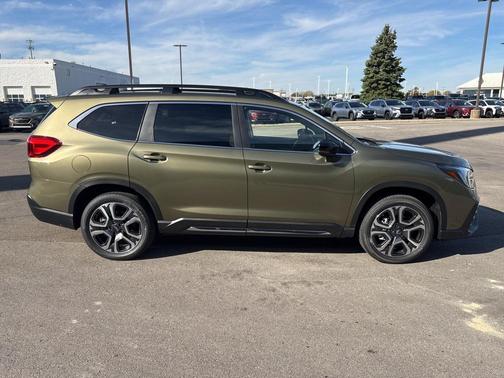 2025 Subaru Ascent Limited 7-Passenger