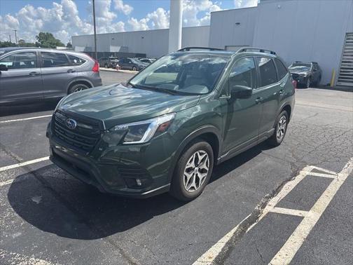 2024 Subaru Forester Premium