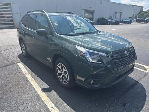 2024 Subaru Forester Premium