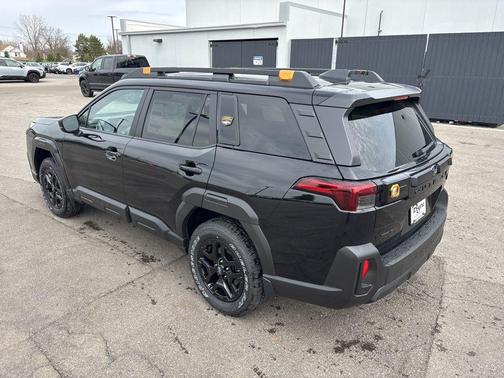 Crystal Black Silica 2026 Subaru Outback Wilderness