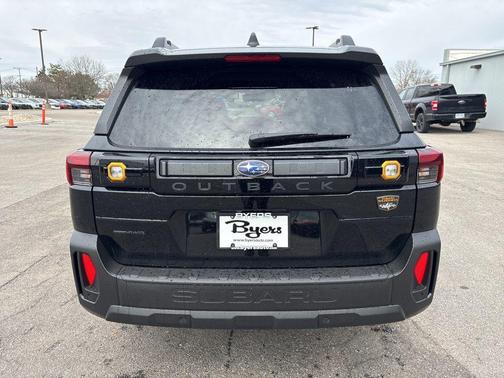 Crystal Black Silica 2026 Subaru Outback Wilderness