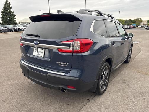 2023 Subaru Ascent Limited 8-Passenger