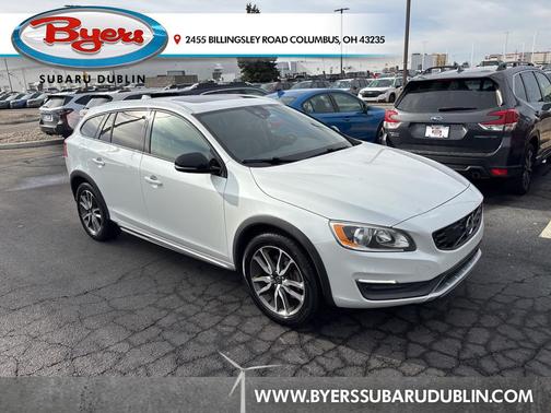 2015 Volvo V60 Cross Country T5