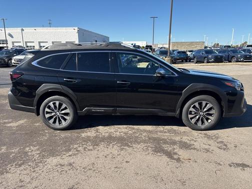 2025 Subaru Outback Touring XT