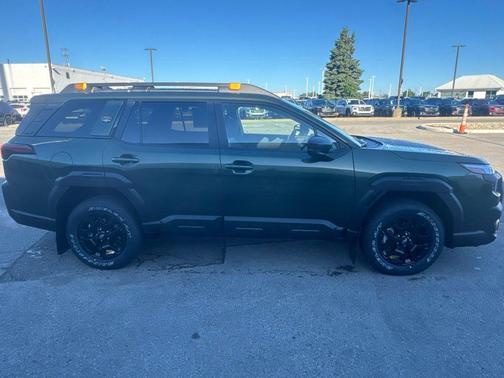 Deep Emerald Green Pearl 2026 Subaru Outback Wilderness