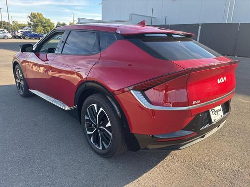 2022 Kia EV6 Wind
