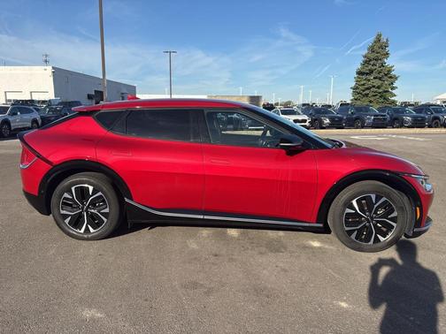 2022 Kia EV6 Wind