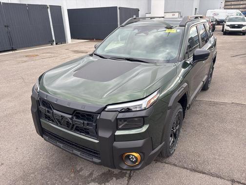 Deep Emerald Green Pearl 2026 Subaru Outback Wilderness