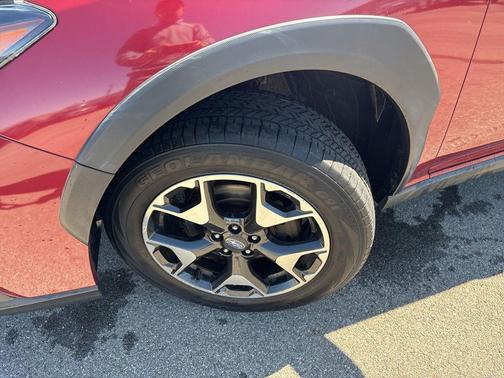 Venetian Red Pearl 2019 Subaru Crosstrek 2.0i