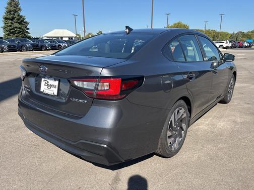 2025 Subaru Legacy Limited