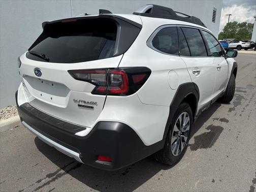 2024 Subaru Outback Touring