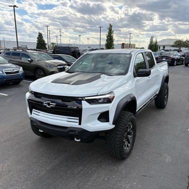 Summit White 2024 Chevrolet Colorado ZR2
