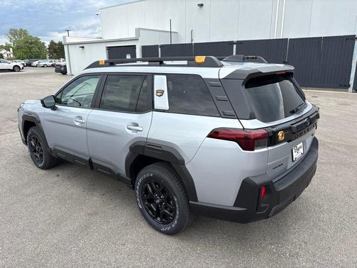 Ice Silver Metallic 2026 Subaru Outback Wilderness