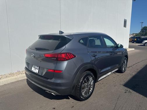 2021 Hyundai TUCSON SEL