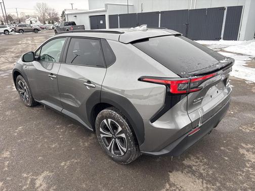 2024 Subaru Solterra Premium