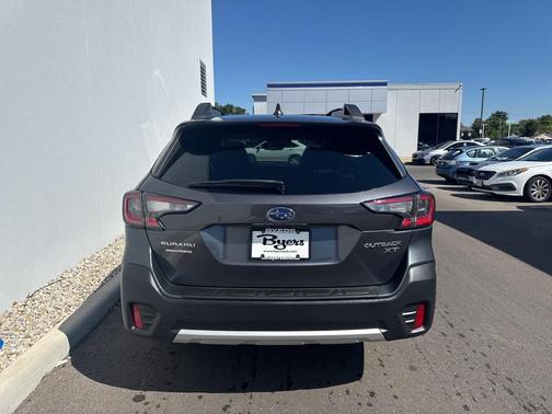 2021 Subaru Outback Limited XT