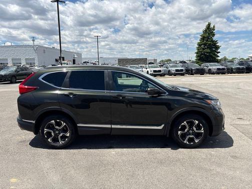 Crystal Black Pearl 2018 Honda CR-V Touring