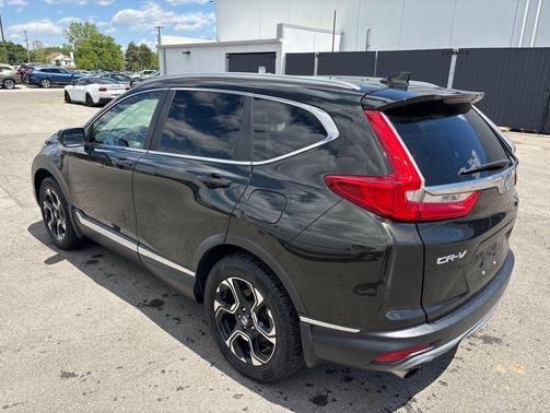 Crystal Black Pearl 2018 Honda CR-V Touring