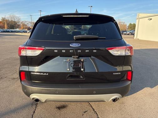 2021 Ford Escape Titanium