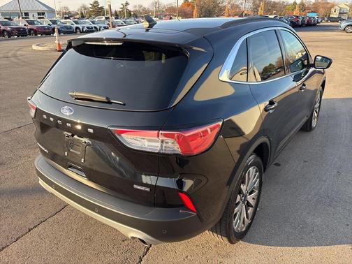 2021 Ford Escape Titanium