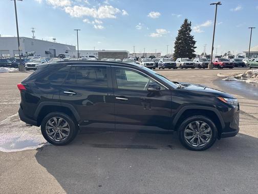 2022 Toyota RAV4 Hybrid Limited