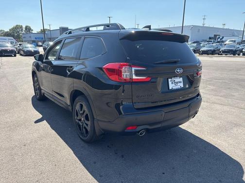 2025 Subaru Ascent Onyx Edition Touring 7-Passenger