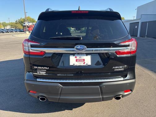2024 Subaru Ascent Touring 7-Passenger
