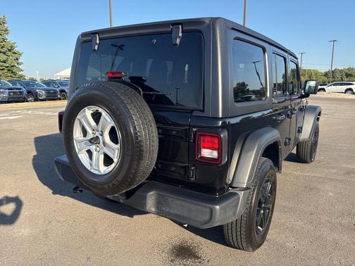 2021 Jeep Wrangler Unlimited Sport