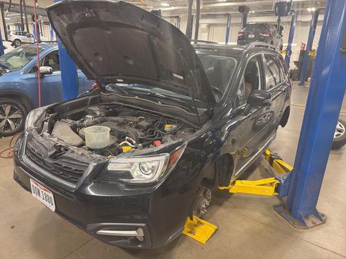 2017 Subaru Forester 2.5i Touring