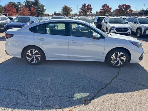 2025 Subaru Legacy Premium