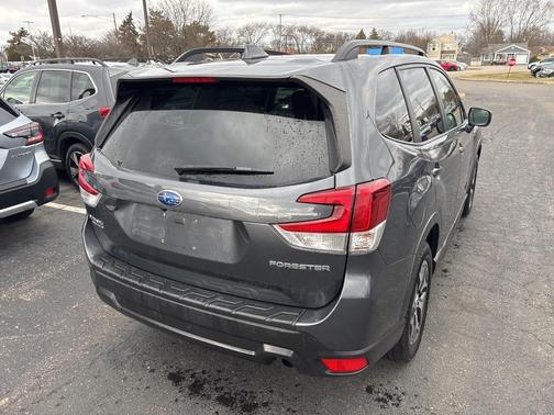 2020 Subaru Forester Premium