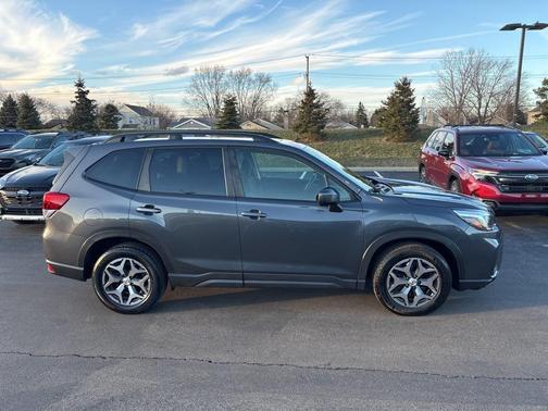 2020 Subaru Forester Premium
