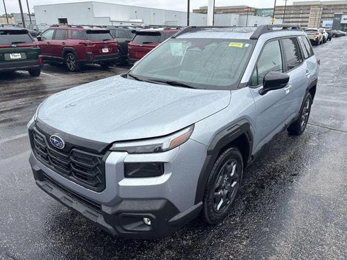 Ice Silver Metallic 2026 Subaru Outback Premium