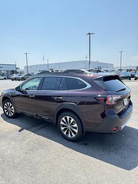 2025 Subaru Outback Touring