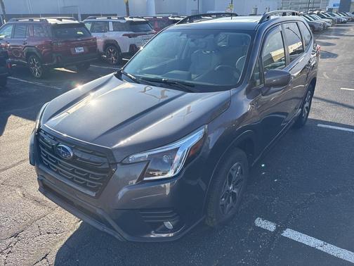 2023 Subaru Forester Premium