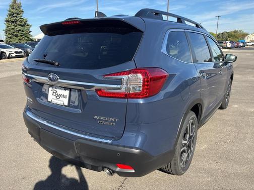 2025 Subaru Ascent Touring 7-Passenger