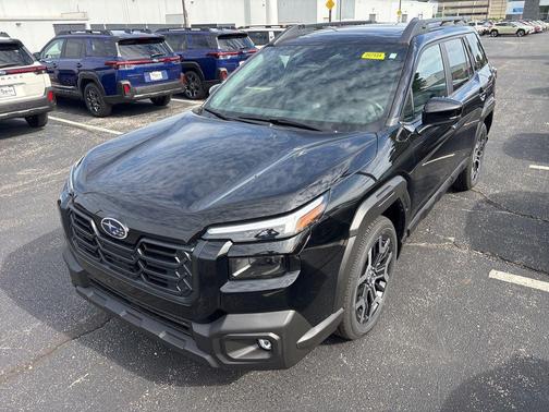 Crystal Black Silica 2026 Subaru Outback Touring XT