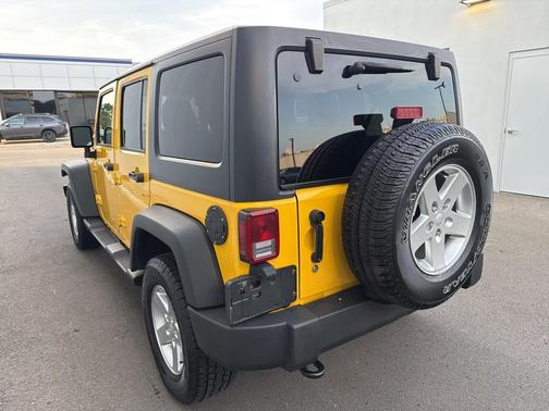 2015 Jeep Wrangler Unlimited Sport
