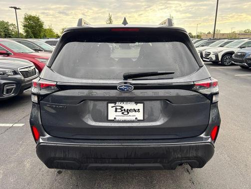 Magnetite Gray Metallic 2025 Subaru Forester Premium