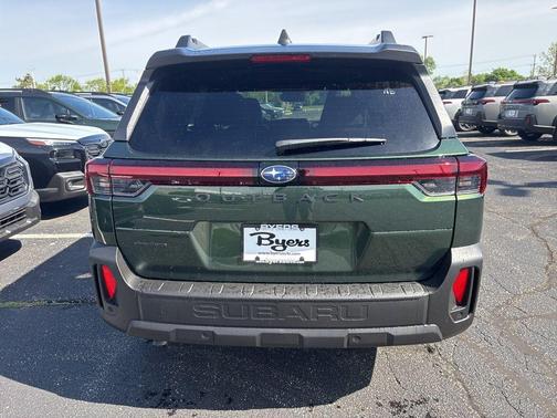 Deep Emerald Green Pearl 2026 Subaru Outback Limited