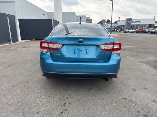 2018 Subaru Impreza 2.0i