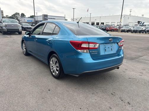 2018 Subaru Impreza 2.0i
