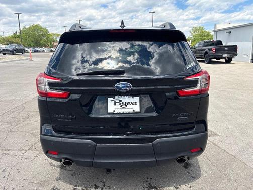 Crystal Black Silica 2023 Subaru Ascent Onyx Edition 7-Passenger