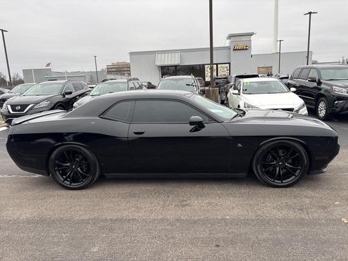 2017 Dodge Challenger R/T