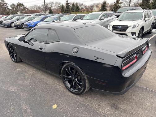 2017 Dodge Challenger R/T