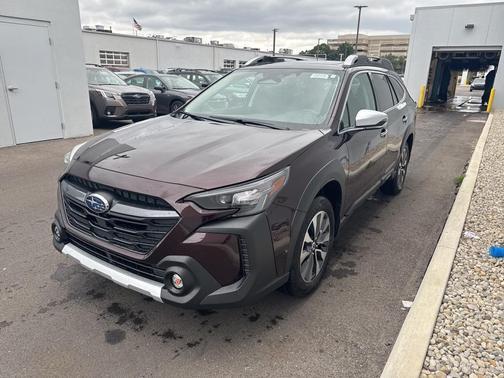 2025 Subaru Outback Touring