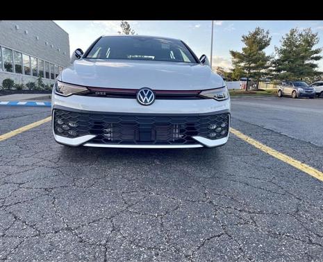 2025 Volkswagen Golf GTI 2.0T S DSG