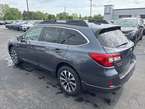 Carbide Gray Metallic 2016 Subaru Outback 3.6R Limited