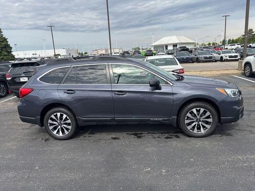 Carbide Gray Metallic 2016 Subaru Outback 3.6R Limited